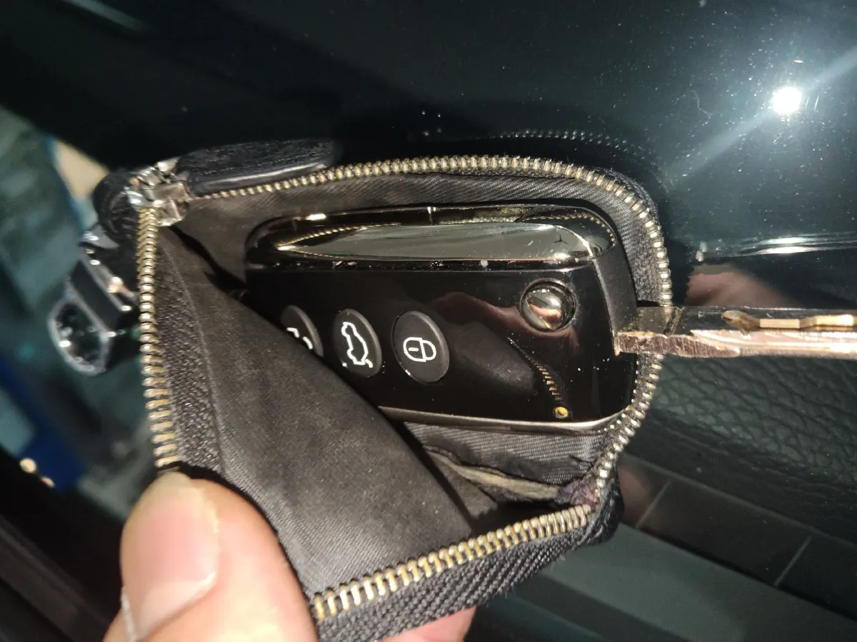 2012 Volkswagen Pheaton 3.0L 250HP V6 6AT,autocango,china used car exporter,china ev exporter,chinese used car exporter,chinese used ev exporter