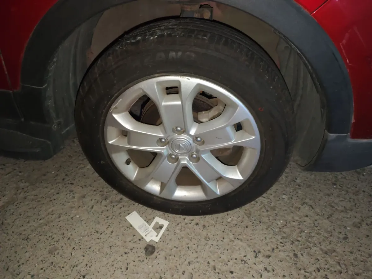 2016 ChangAn CS15 1.5L 107HP L4 5DCT,autocango,china used car exporter,china ev exporter,chinese used car exporter,chinese used ev exporter