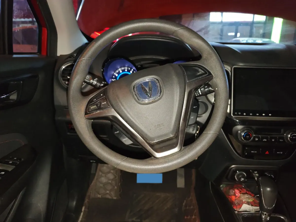 2016 ChangAn CS15 1.5L 107HP L4 5DCT,autocango,china used car exporter,china ev exporter,chinese used car exporter,chinese used ev exporter