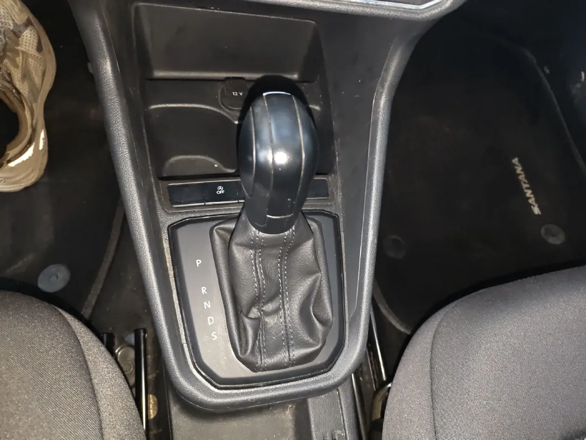 2019 Volkswagen Santana 1.5L 112HP L4 6AT,autocango,china used car exporter,china ev exporter,chinese used car exporter,chinese used ev exporter