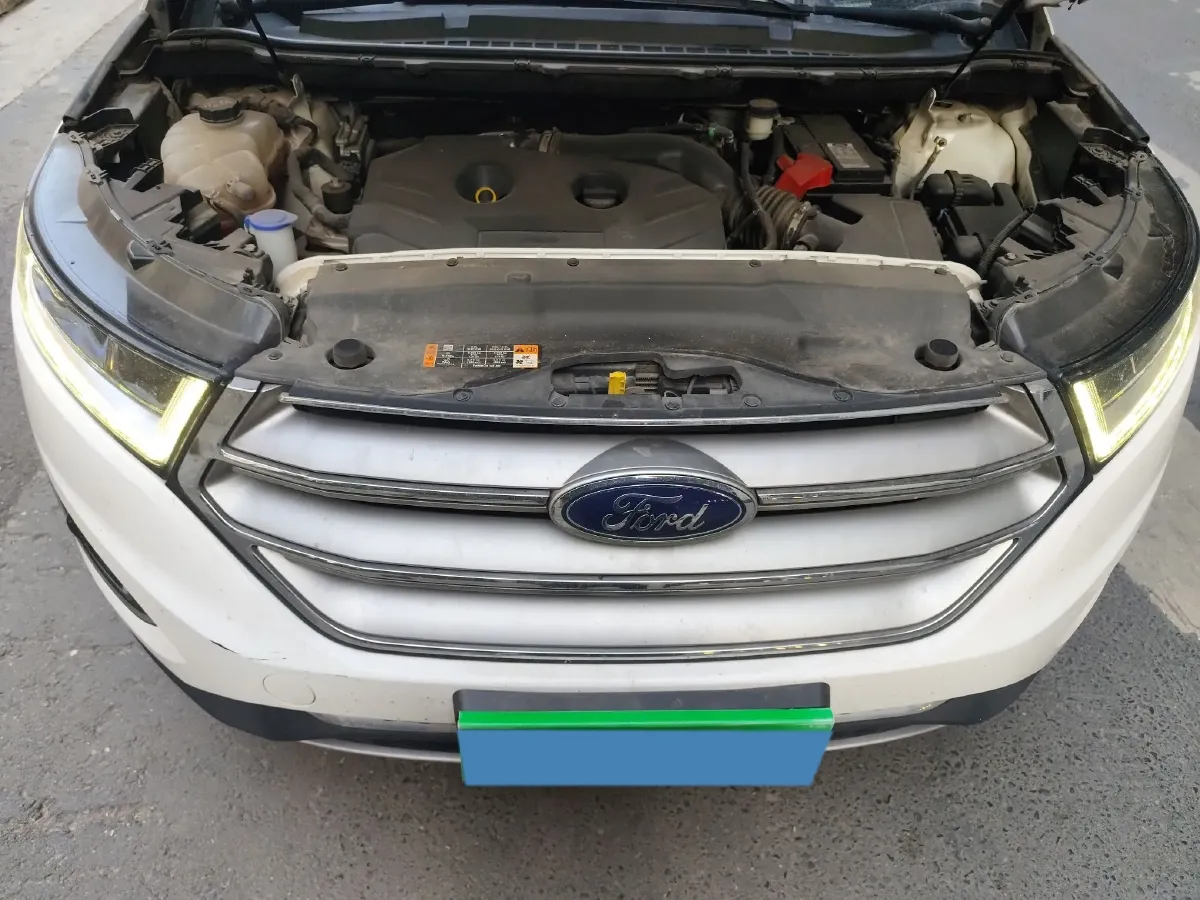 2015 Ford Edge 2.0T 245HP L4 6AT,autocango,china used car exporter,china ev exporter,chinese used car exporter,chinese used ev exporter