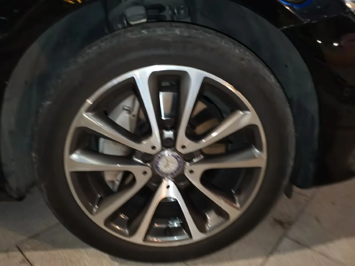 2017 Mercedes-Benz E Class 2.0T 245HP L4 9AT,autocango,china used car exporter,china ev exporter,chinese used car exporter,chinese used ev exporter