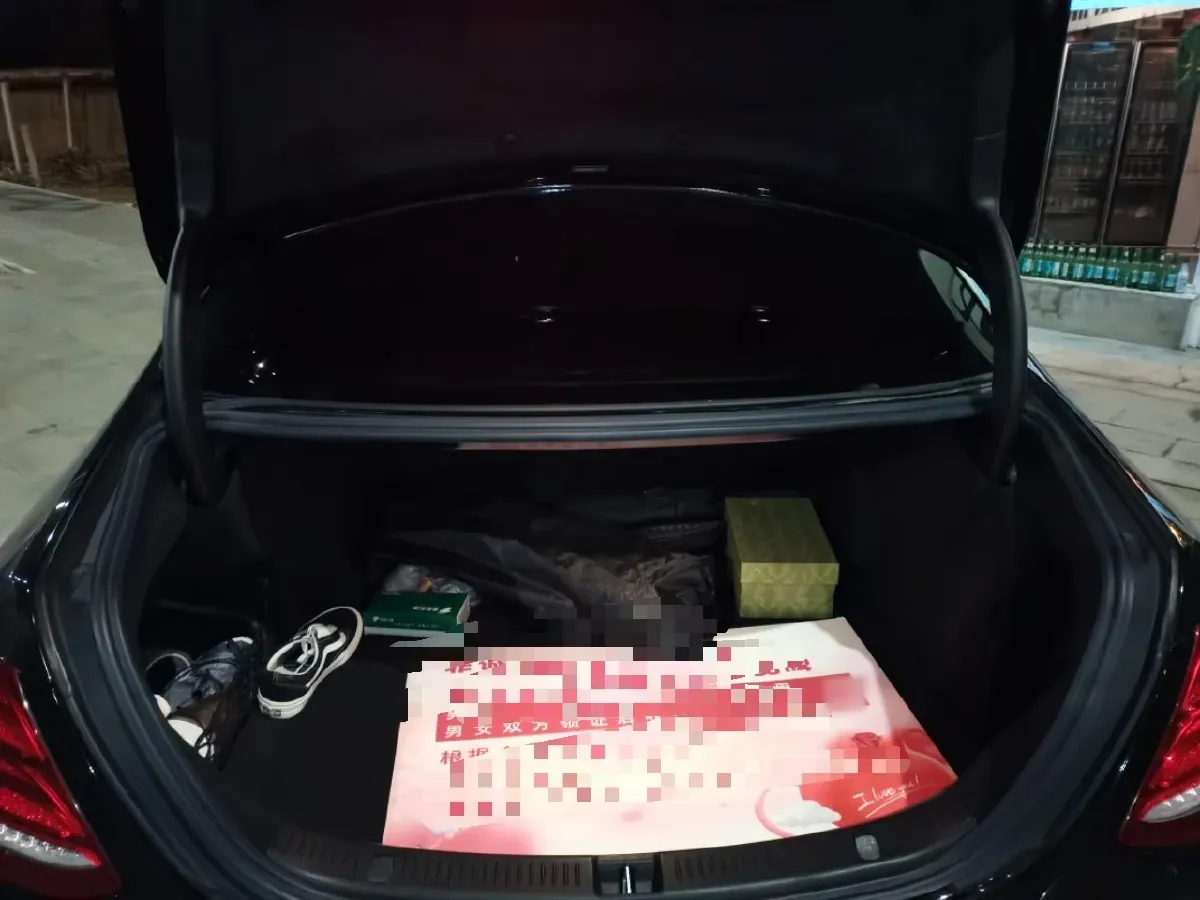 2017 Mercedes-Benz E Class 2.0T 245HP L4 9AT,autocango,china used car exporter,china ev exporter,chinese used car exporter,chinese used ev exporter