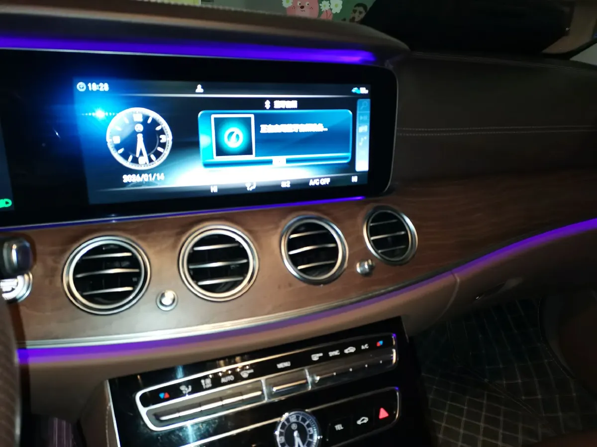 2017 Mercedes-Benz E Class 2.0T 245HP L4 9AT,autocango,china used car exporter,china ev exporter,chinese used car exporter,chinese used ev exporter