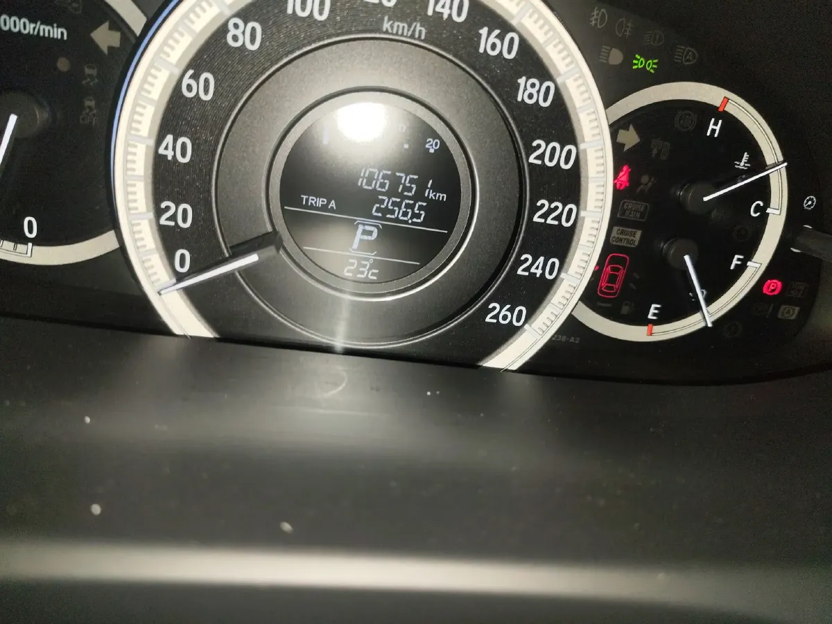 2016 Honda Accord 2.0L 155HP L4 CVT,autocango,china used car exporter,china ev exporter,chinese used car exporter,chinese used ev exporter