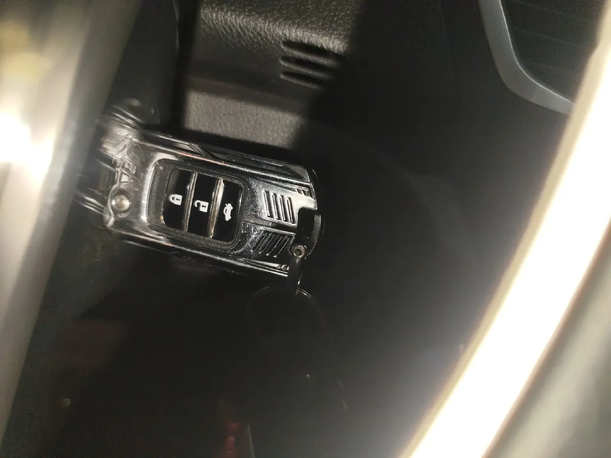 2016 Honda Accord 2.0L 155HP L4 CVT,autocango,china used car exporter,china ev exporter,chinese used car exporter,chinese used ev exporter