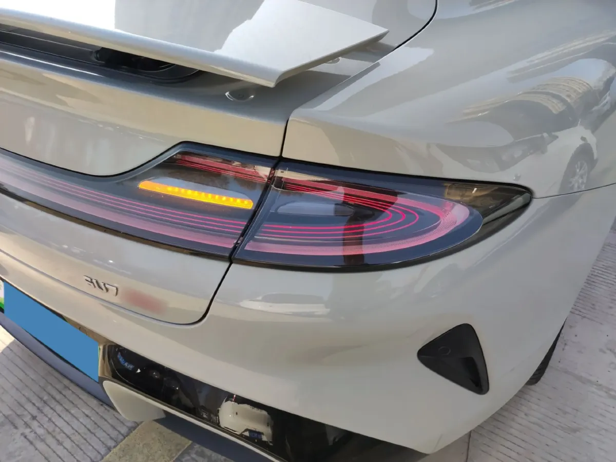 2024 MI SU7 BEV 101KWH,autocango,china used car exporter,china ev exporter,chinese used car exporter,chinese used ev exporter