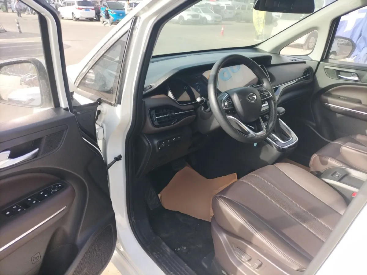 2019 GAC Trumpchi M6 1.5T 169HP L4 7DCT,autocango,china used car exporter,china ev exporter,chinese used car exporter,chinese used ev exporter