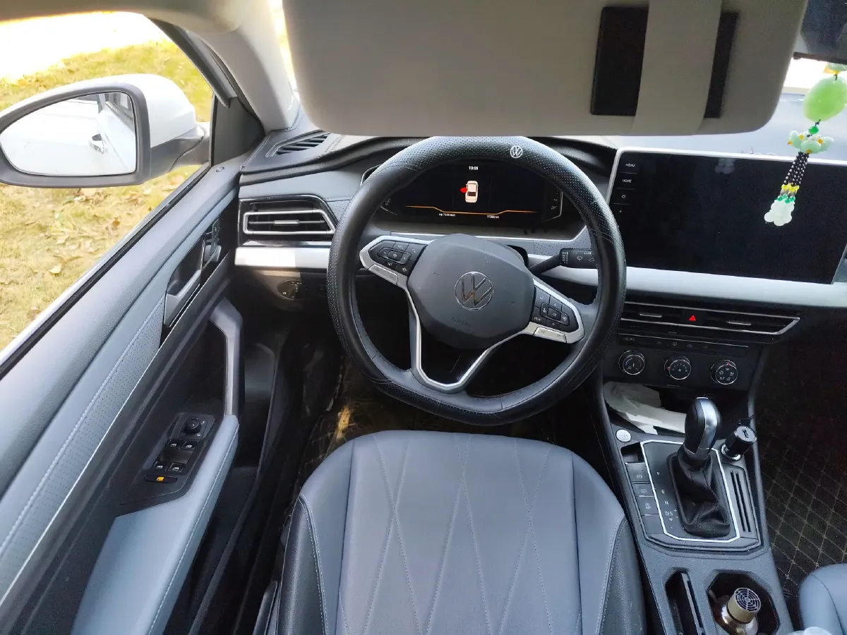 2024 Volkswagen Lavida 1.5L 110HP L4 6AT,autocango,china used car exporter,china ev exporter,chinese used car exporter,chinese used ev exporter