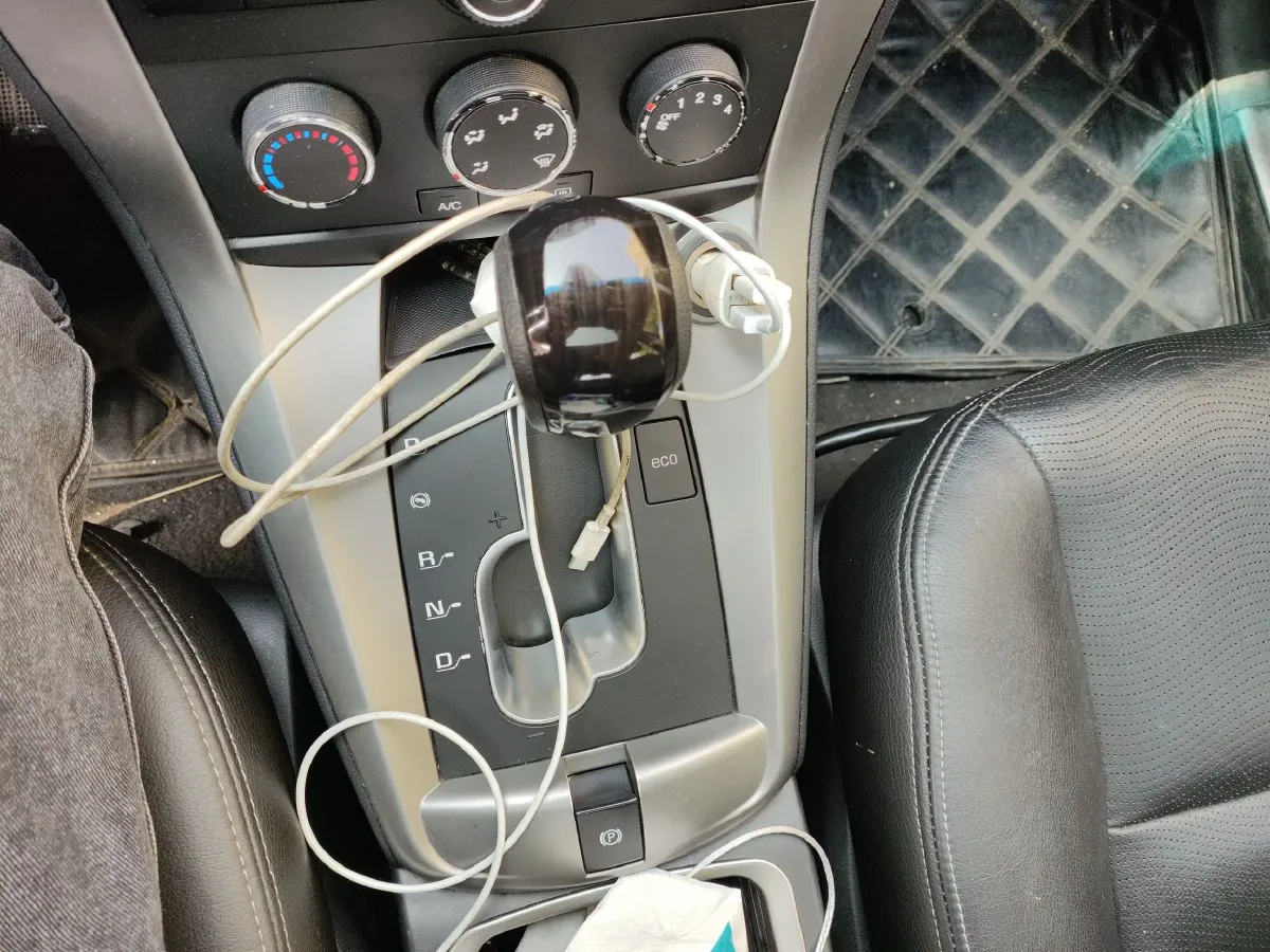 2015 Chevrolet Captiva 2.4L 167HP L4 6AT,autocango,china used car exporter,china ev exporter,chinese used car exporter,chinese used ev exporter