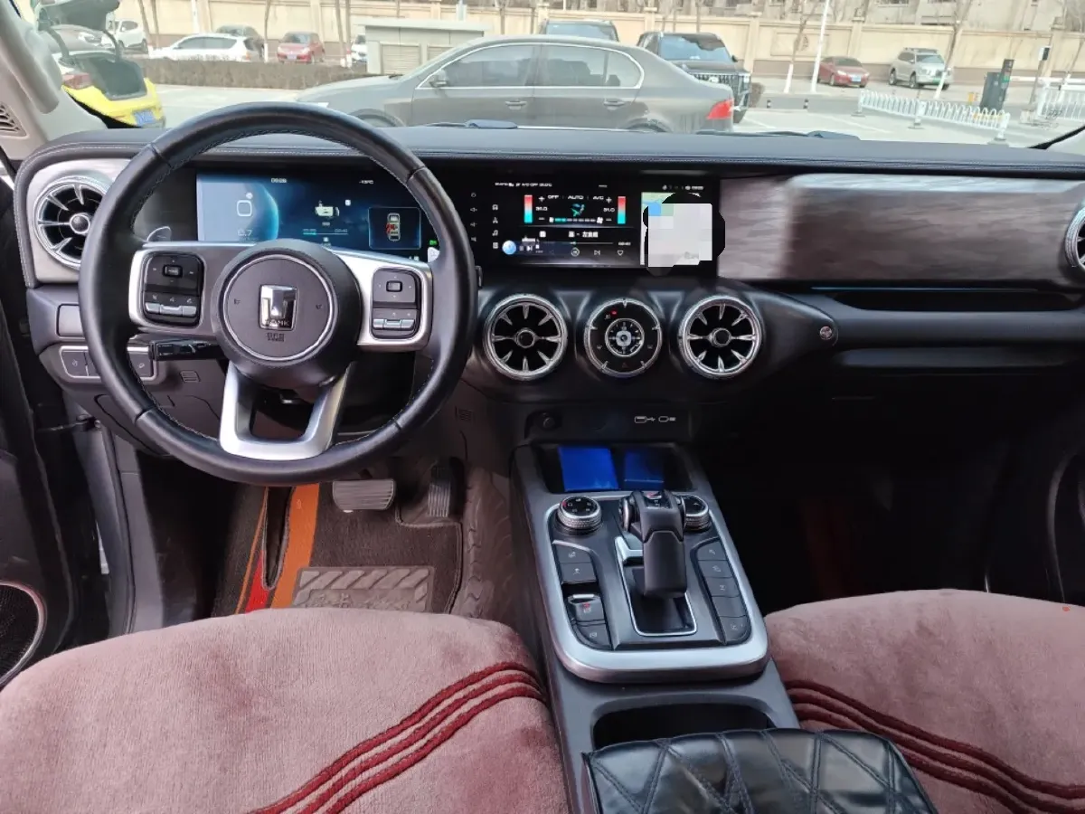 2021 Tank 300 2.0T 227HP L4 8AT,autocango,china used car exporter,china ev exporter,chinese used car exporter,chinese used ev exporter