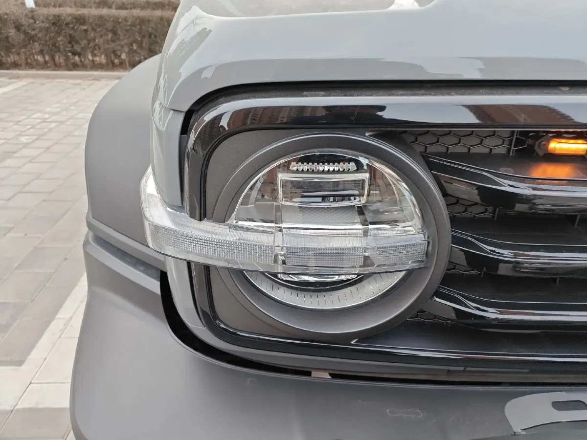 2021 Tank 300 2.0T 227HP L4 8AT,autocango,china used car exporter,china ev exporter,chinese used car exporter,chinese used ev exporter