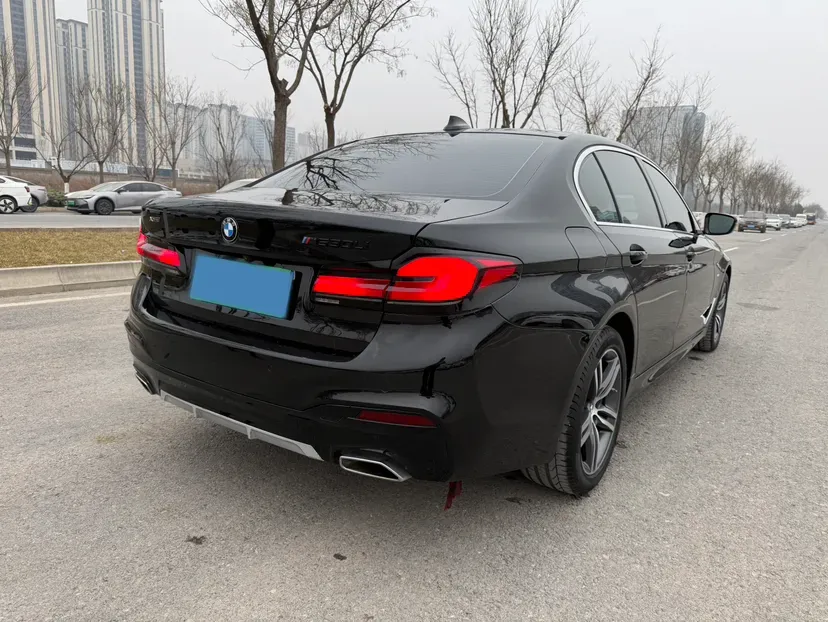 2018 BMW 5 Series 2.0T 252HP L4 8AT,autocango,china used car exporter,china ev exporter,chinese used car exporter,chinese used ev exporter