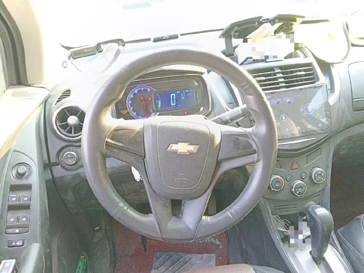 2014 Chevrolet Trax 1.4T 140HP L4 6AT,autocango,china used car exporter,china ev exporter,chinese used car exporter,chinese used ev exporter