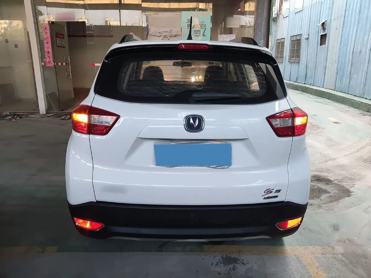 2016 ChangAn CS15 1.5L 107HP L4 5MT,autocango,china used car exporter,china ev exporter,chinese used car exporter,chinese used ev exporter