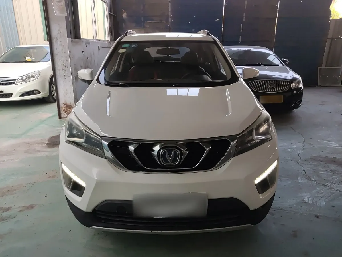 2016 ChangAn CS15 1.5L 107HP L4 5MT,autocango,china used car exporter,china ev exporter,chinese used car exporter,chinese used ev exporter
