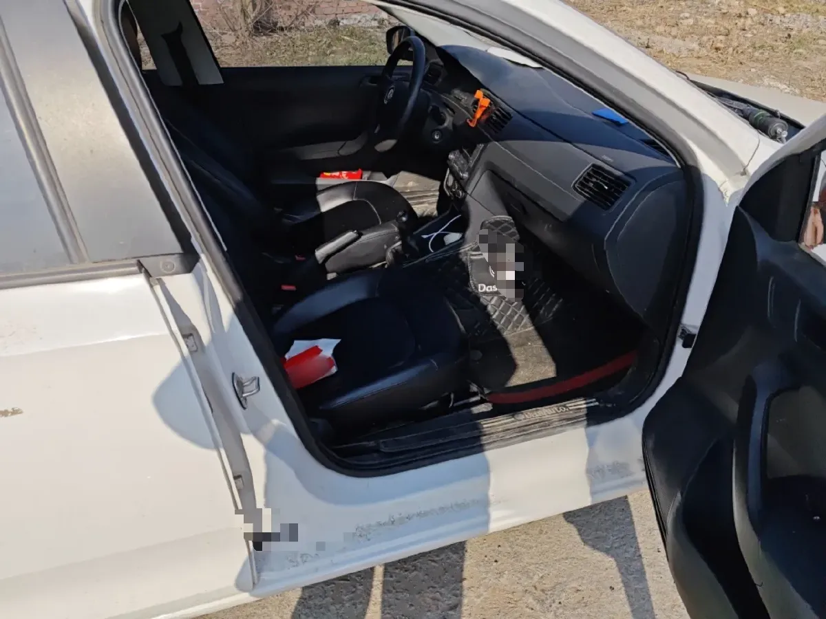 2021 Volkswagen Santana 1.5L 112HP L4 5MT,autocango,china used car exporter,china ev exporter,chinese used car exporter,chinese used ev exporter