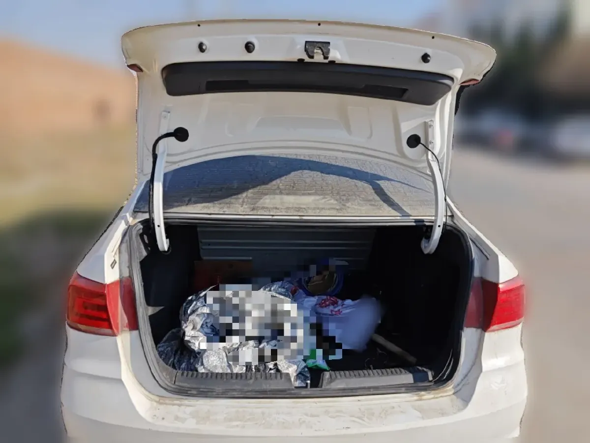 2021 Volkswagen Santana 1.5L 112HP L4 5MT,autocango,china used car exporter,china ev exporter,chinese used car exporter,chinese used ev exporter