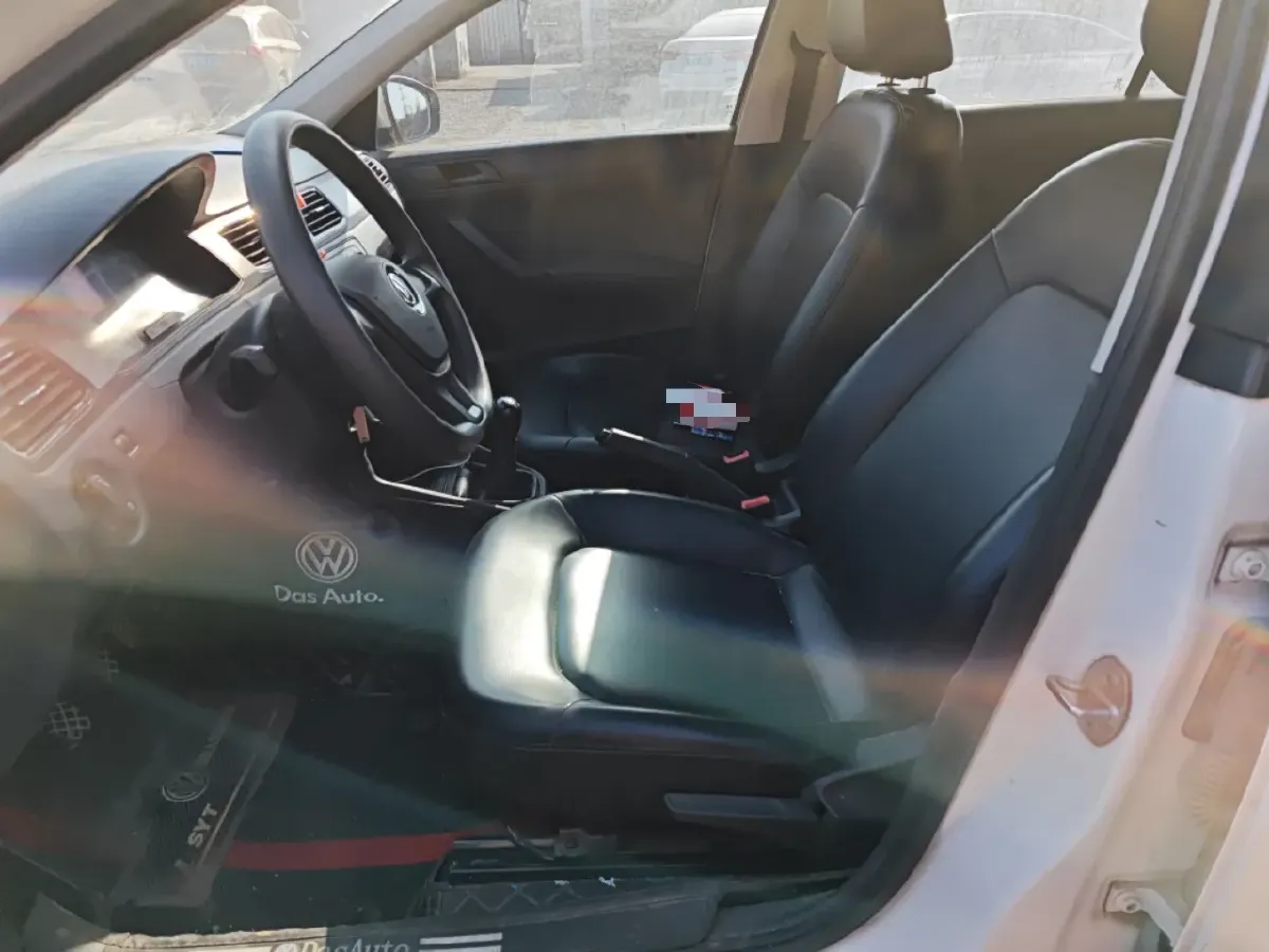 2021 Volkswagen Santana 1.5L 112HP L4 5MT,autocango,china used car exporter,china ev exporter,chinese used car exporter,chinese used ev exporter