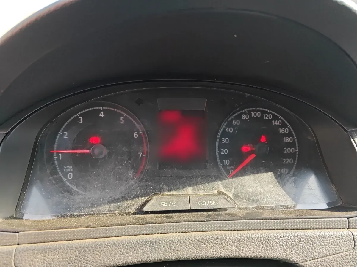 2021 Volkswagen Santana 1.5L 112HP L4 5MT,autocango,china used car exporter,china ev exporter,chinese used car exporter,chinese used ev exporter