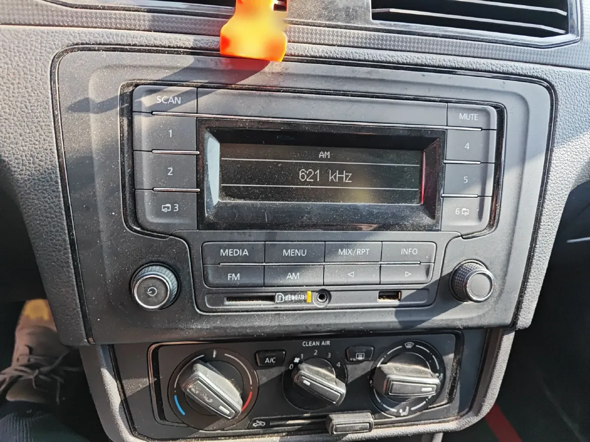 2021 Volkswagen Santana 1.5L 112HP L4 5MT,autocango,china used car exporter,china ev exporter,chinese used car exporter,chinese used ev exporter