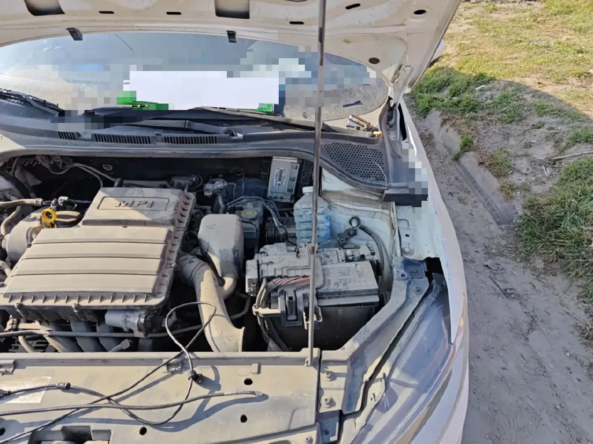 2021 Volkswagen Santana 1.5L 112HP L4 5MT,autocango,china used car exporter,china ev exporter,chinese used car exporter,chinese used ev exporter