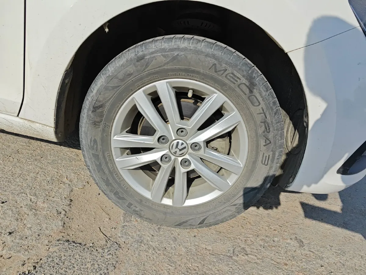 2021 Volkswagen Santana 1.5L 112HP L4 5MT,autocango,china used car exporter,china ev exporter,chinese used car exporter,chinese used ev exporter