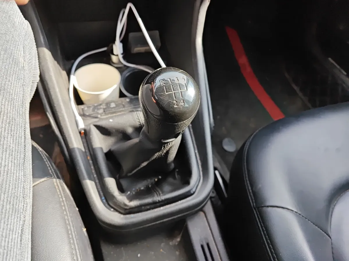 2021 Volkswagen Santana 1.5L 112HP L4 5MT,autocango,china used car exporter,china ev exporter,chinese used car exporter,chinese used ev exporter