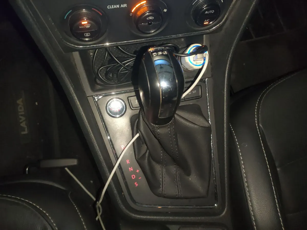 2017 Volkswagen Gran Lavida 1.2T 110HP L4 7DCT,autocango,china used car exporter,china ev exporter,chinese used car exporter,chinese used ev exporter