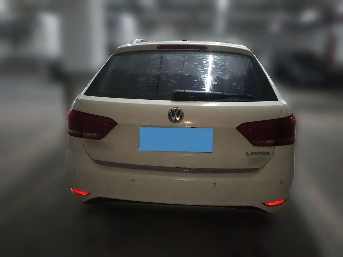 2017 Volkswagen Gran Lavida 1.2T 110HP L4 7DCT,autocango,china used car exporter,china ev exporter,chinese used car exporter,chinese used ev exporter