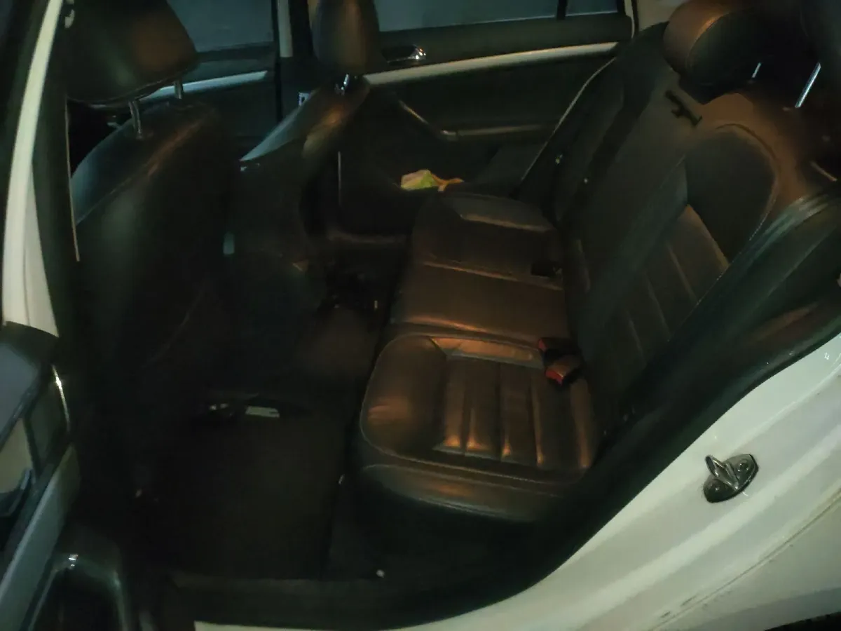 2017 Volkswagen Gran Lavida 1.2T 110HP L4 7DCT,autocango,china used car exporter,china ev exporter,chinese used car exporter,chinese used ev exporter