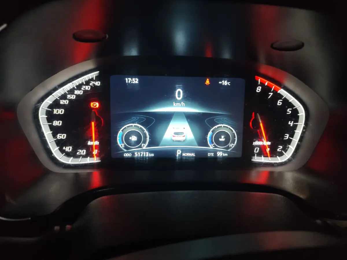 2021 ChangAn CS75 1.5T 178HP L4 7DCT,autocango,china used car exporter,china ev exporter,chinese used car exporter,chinese used ev exporter