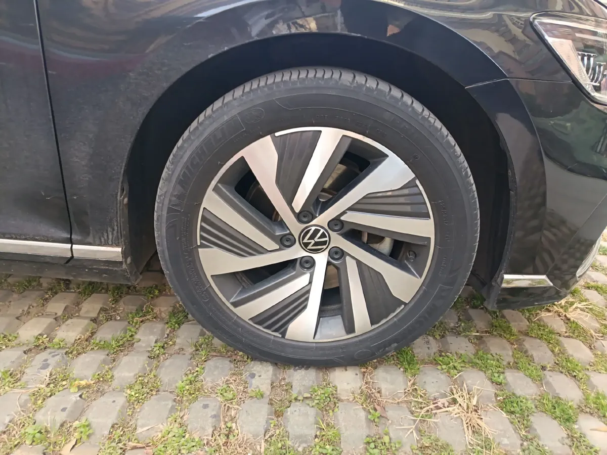 2022 Volkswagen Magotan GTE 1.4T 150HP L4 6DCT PHEV 13KWH,autocango,china used car exporter,china ev exporter,chinese used car exporter,chinese used ev exporter