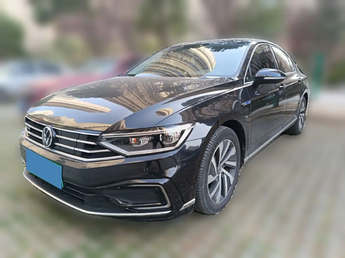 2022 Volkswagen Magotan GTE 1.4T 150HP L4 6DCT PHEV 13KWH,autocango,china used car exporter,china ev exporter,chinese used car exporter,chinese used ev exporter