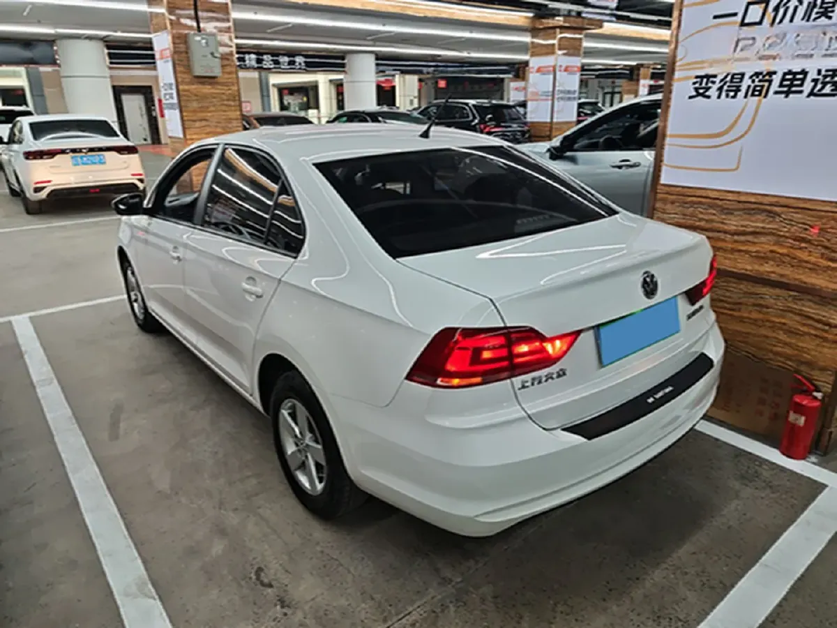 2018 Volkswagen Santana 1.5L 110HP L4 5MT,autocango,china used car exporter,china ev exporter,chinese used car exporter,chinese used ev exporter