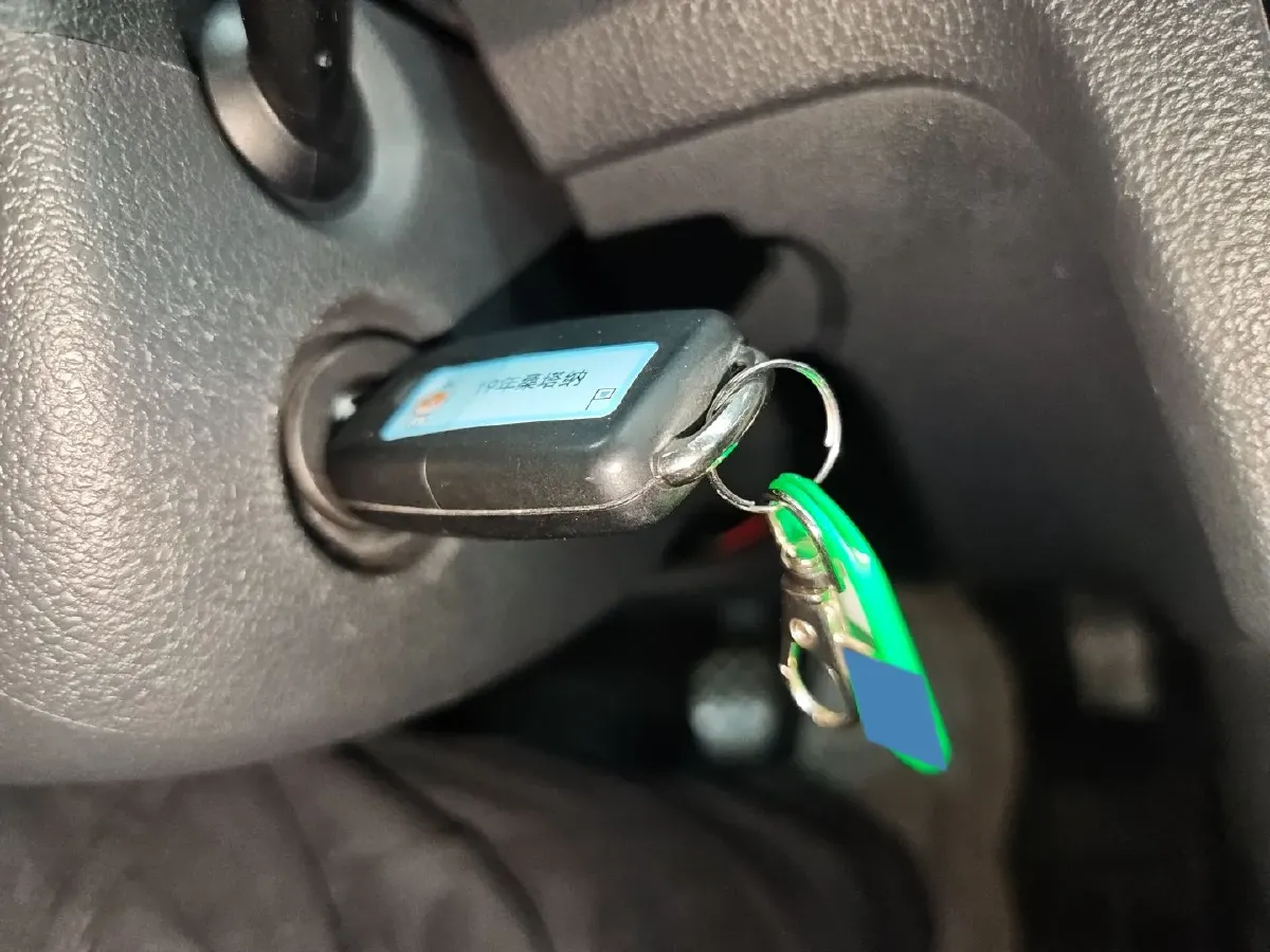 2018 Volkswagen Santana 1.5L 110HP L4 5MT,autocango,china used car exporter,china ev exporter,chinese used car exporter,chinese used ev exporter