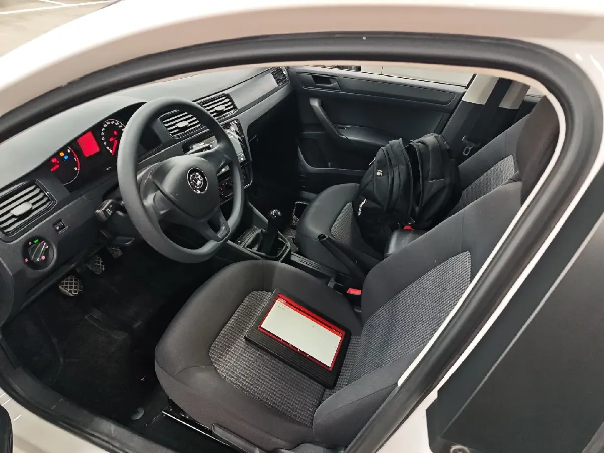 2018 Volkswagen Santana 1.5L 110HP L4 5MT,autocango,china used car exporter,china ev exporter,chinese used car exporter,chinese used ev exporter