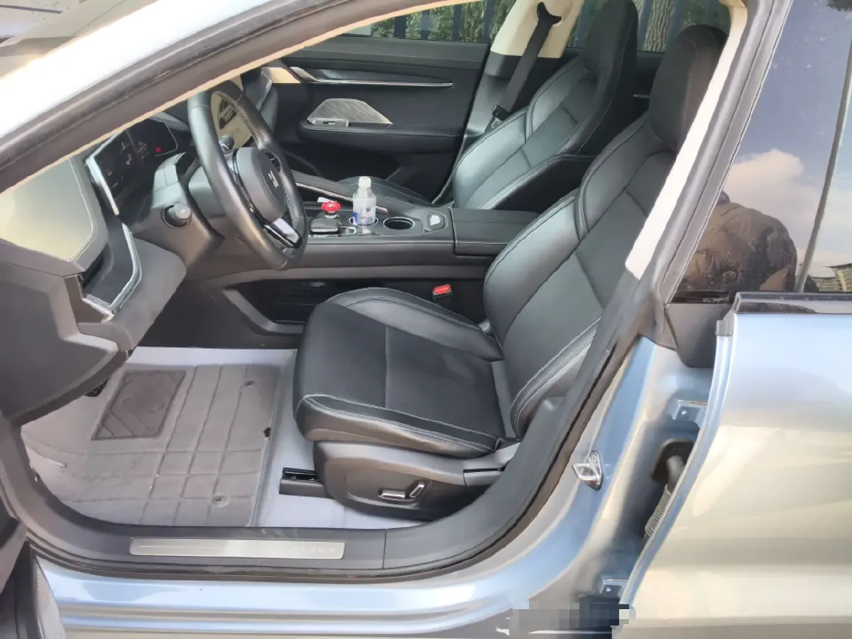 2022 Zeekr 001 BEV 86KWH,autocango,china used car exporter,china ev exporter,chinese used car exporter,chinese used ev exporter