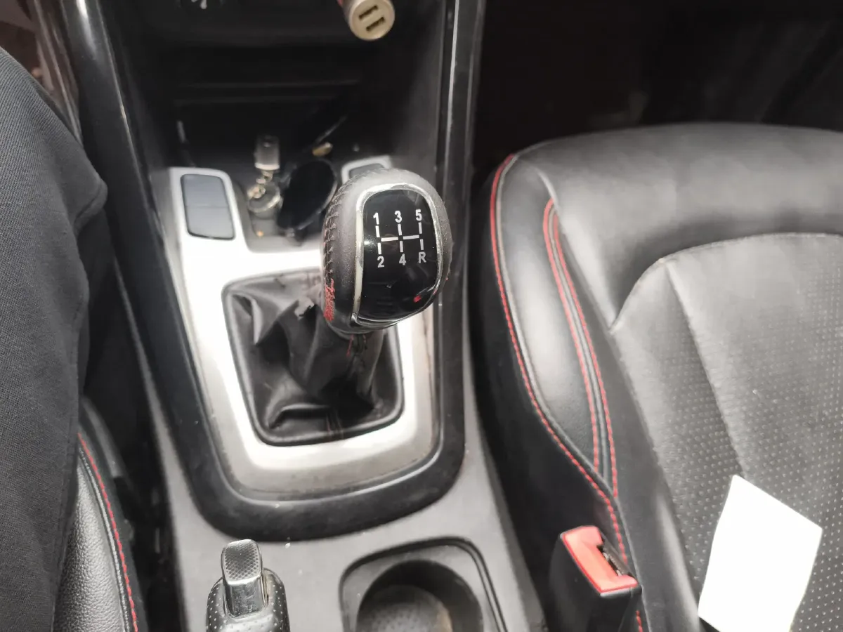 2016 Chery Tiggo 5 2.0L 139HP L4 5MT,autocango,china used car exporter,china ev exporter,chinese used car exporter,chinese used ev exporter