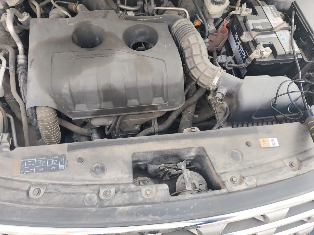 2017 Ford Explorer 2.3T 276HP L4 6AT,autocango,china used car exporter,china ev exporter,chinese used car exporter,chinese used ev exporter