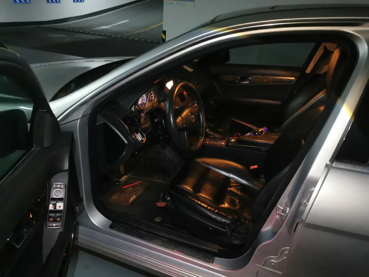 2010 Mercedes-Benz C Class 1.8T 184HP L4 5AT,autocango,china used car exporter,china ev exporter,chinese used car exporter,chinese used ev exporter