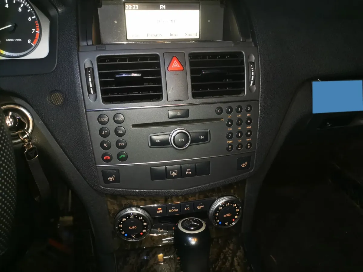 2010 Mercedes-Benz C Class 1.8T 184HP L4 5AT,autocango,china used car exporter,china ev exporter,chinese used car exporter,chinese used ev exporter