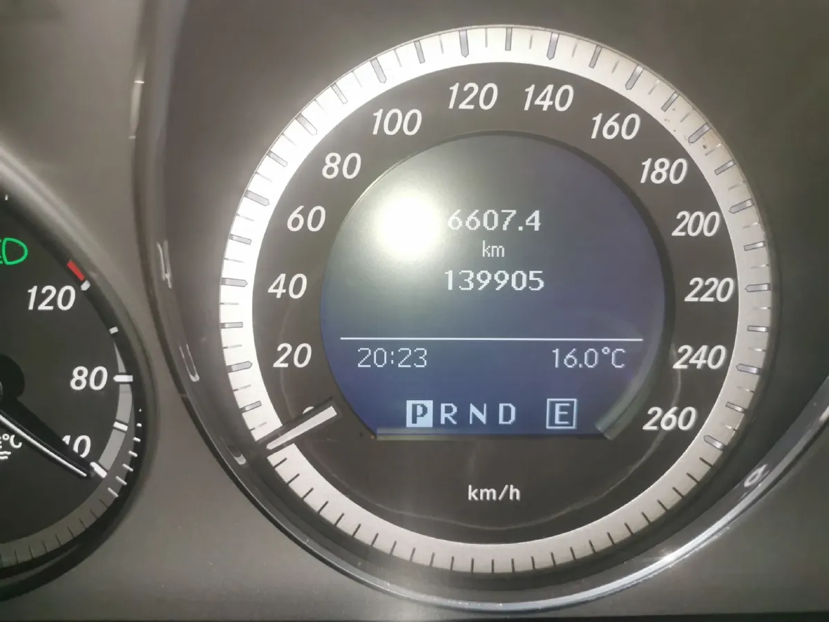 2010 Mercedes-Benz C Class 1.8T 184HP L4 5AT,autocango,china used car exporter,china ev exporter,chinese used car exporter,chinese used ev exporter