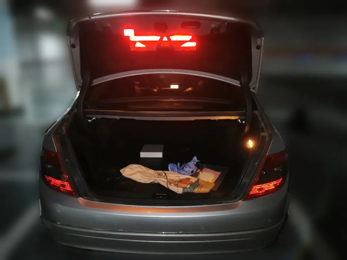 2010 Mercedes-Benz C Class 1.8T 184HP L4 5AT,autocango,china used car exporter,china ev exporter,chinese used car exporter,chinese used ev exporter