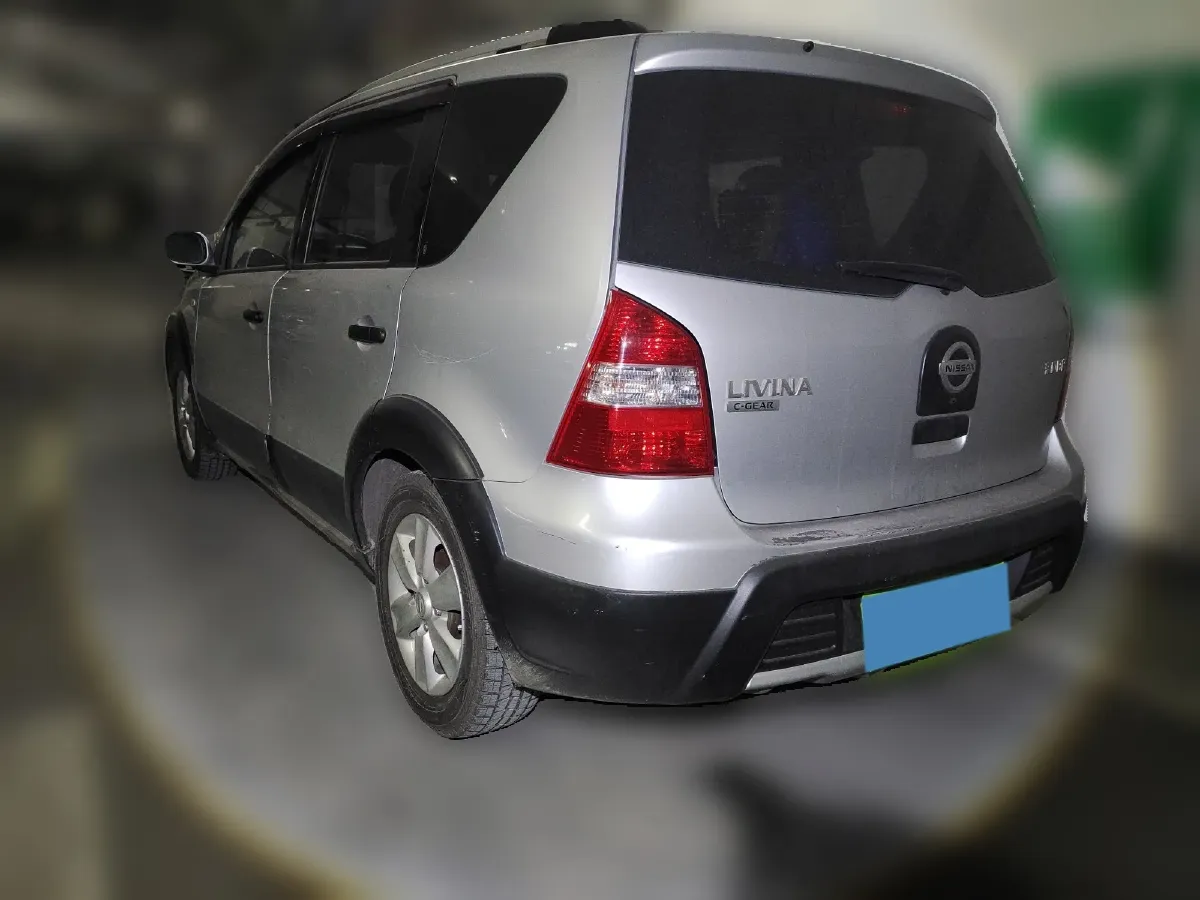 2010 Nissan Livina 1.6L 105HP L4 5MT,autocango,china used car exporter,china ev exporter,chinese used car exporter,chinese used ev exporter