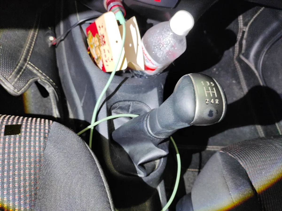 2010 Nissan Livina 1.6L 105HP L4 5MT,autocango,china used car exporter,china ev exporter,chinese used car exporter,chinese used ev exporter