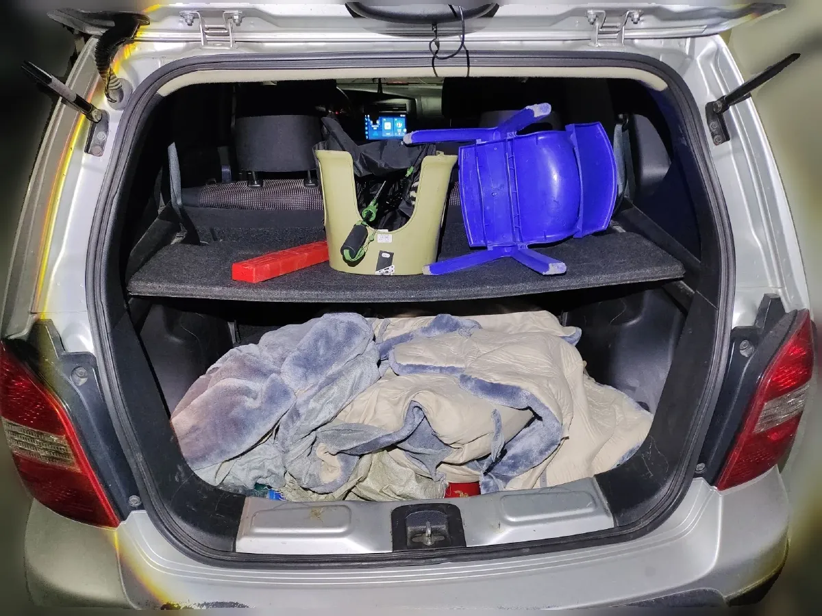 2010 Nissan Livina 1.6L 105HP L4 5MT,autocango,china used car exporter,china ev exporter,chinese used car exporter,chinese used ev exporter