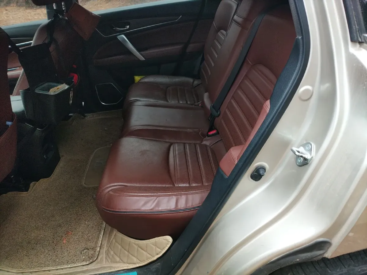 2017 Honda UR-V 2.0T 272HP L4 9AT,autocango,china used car exporter,china ev exporter,chinese used car exporter,chinese used ev exporter