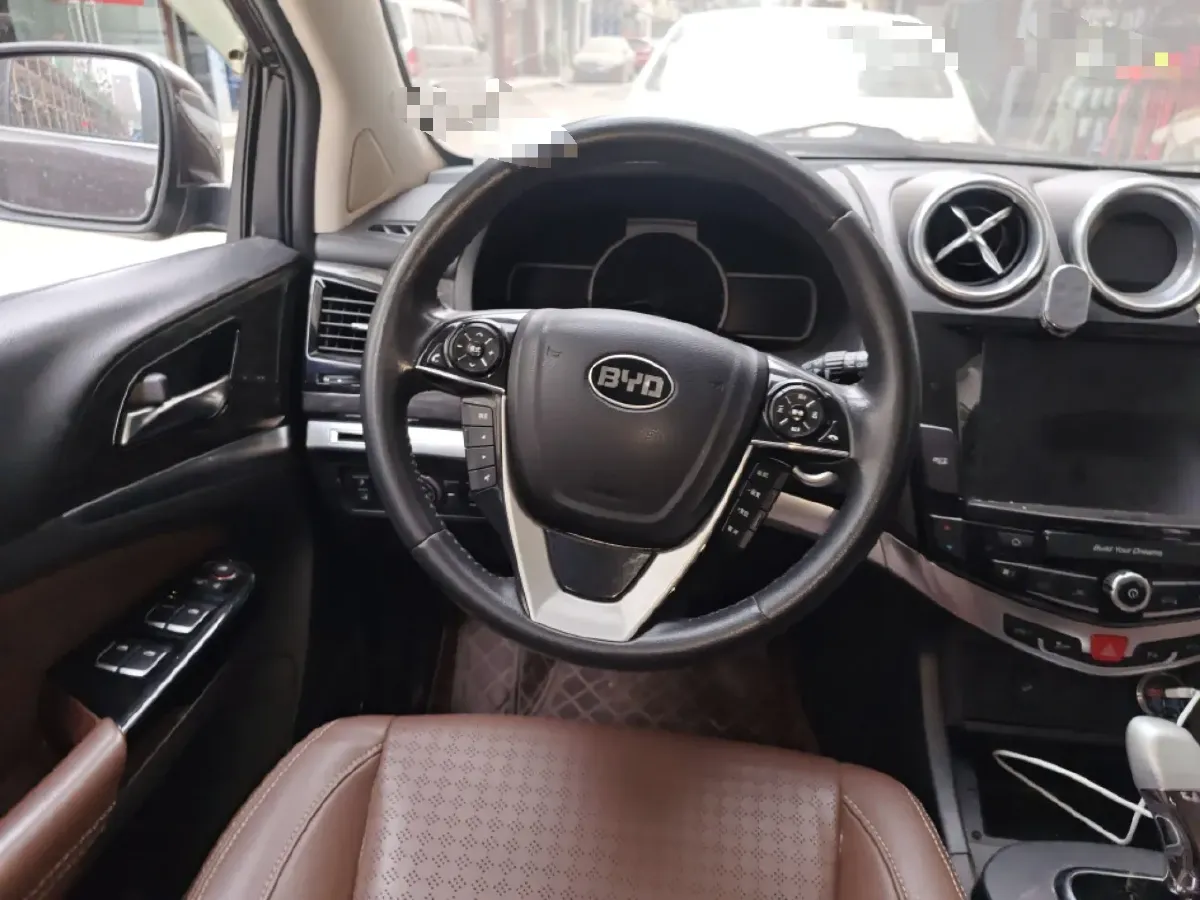 2016 BYD S7 2.0T 205HP L4 6DCT,autocango,china used car exporter,china ev exporter,chinese used car exporter,chinese used ev exporter