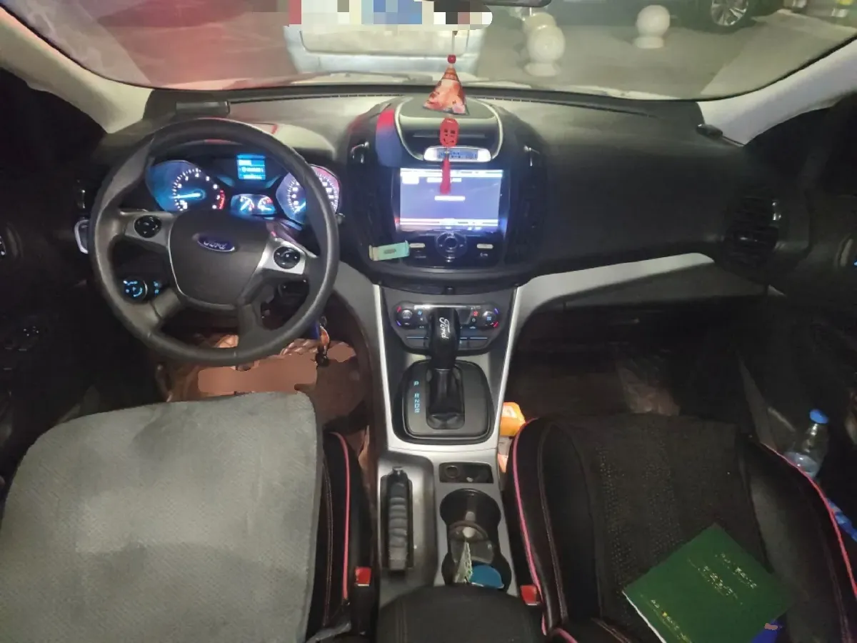 2015 Ford Kuga 1.5T 181HP L4 6AT,autocango,china used car exporter,china ev exporter,chinese used car exporter,chinese used ev exporter